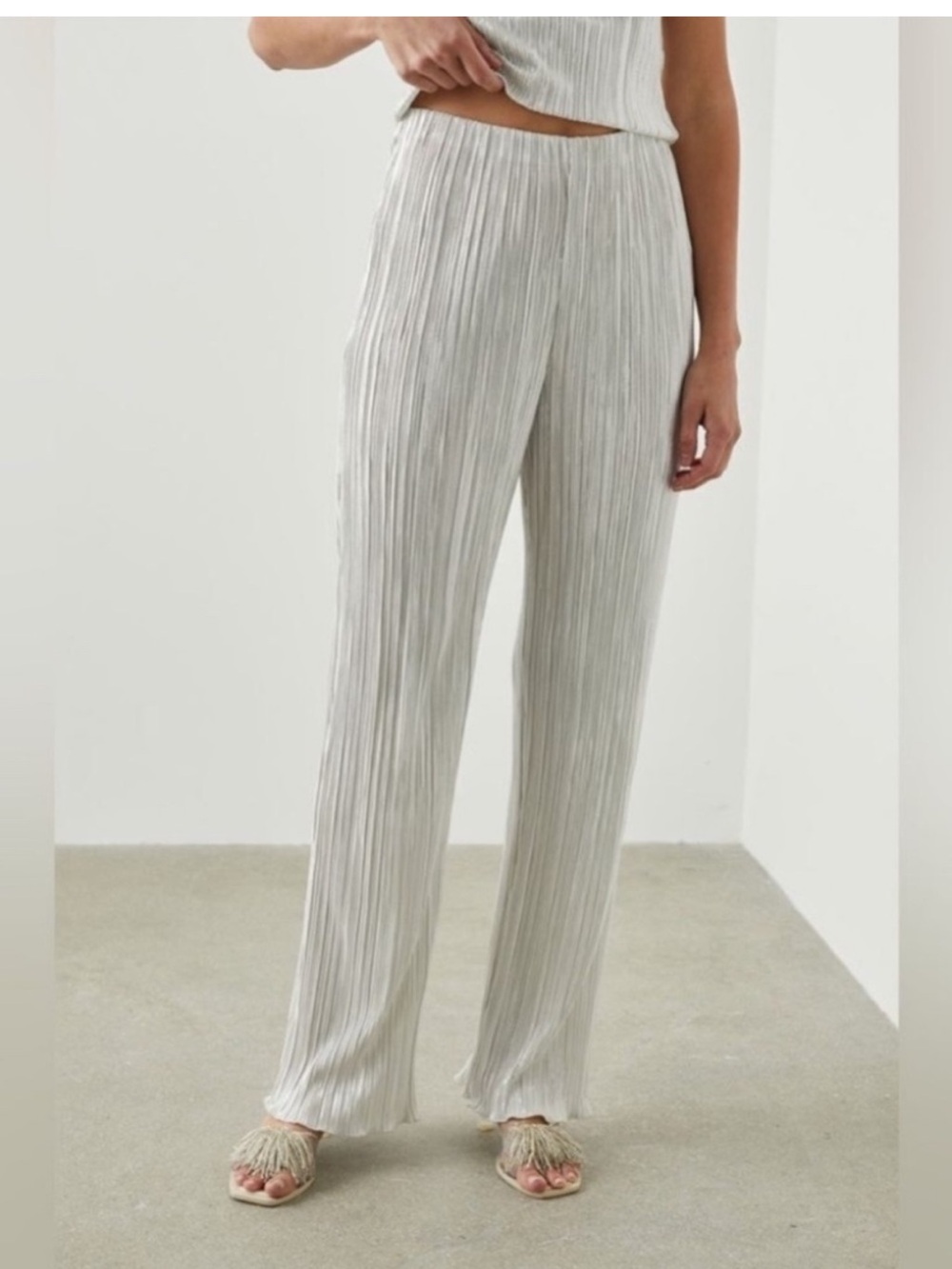 Rails Light Gray Pleated Wide-Leg Pants